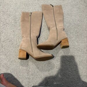 Stylish Tan Knee-High Boots